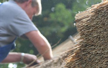 professional Newlandrig thatchers